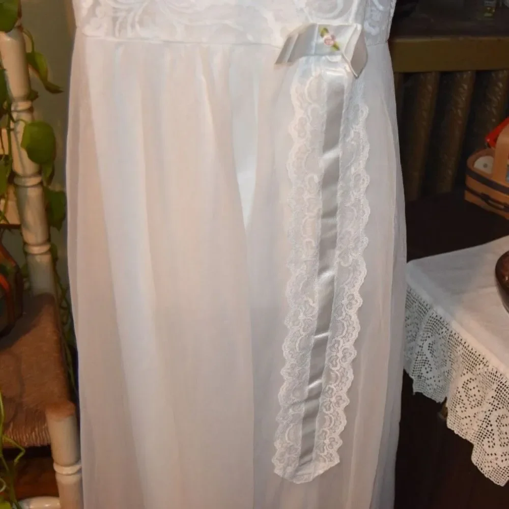 Vintage 1950s 1960s Shadowline Nylon Chiffon Overlay Ribbons & Lace White Medium